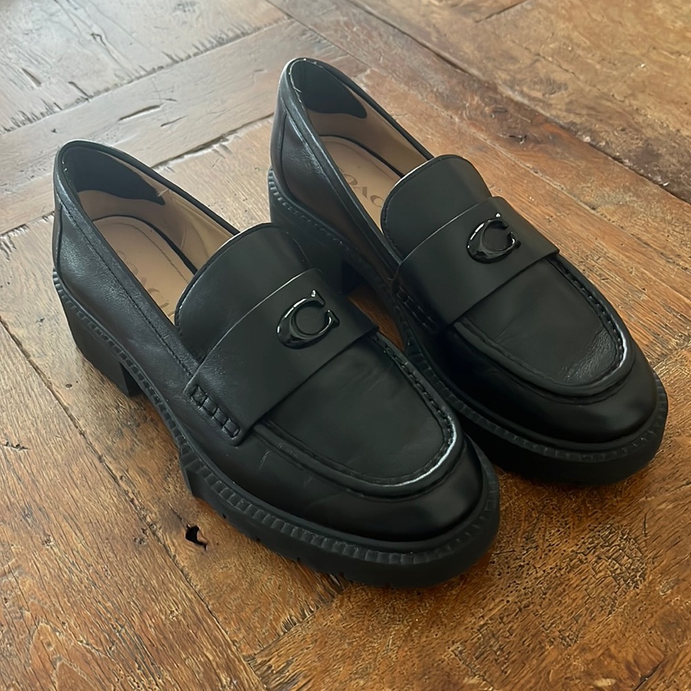 COACH LEAH LOAFER SIZE 8